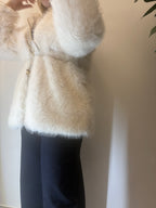 Ecopelliccia con cappuccio