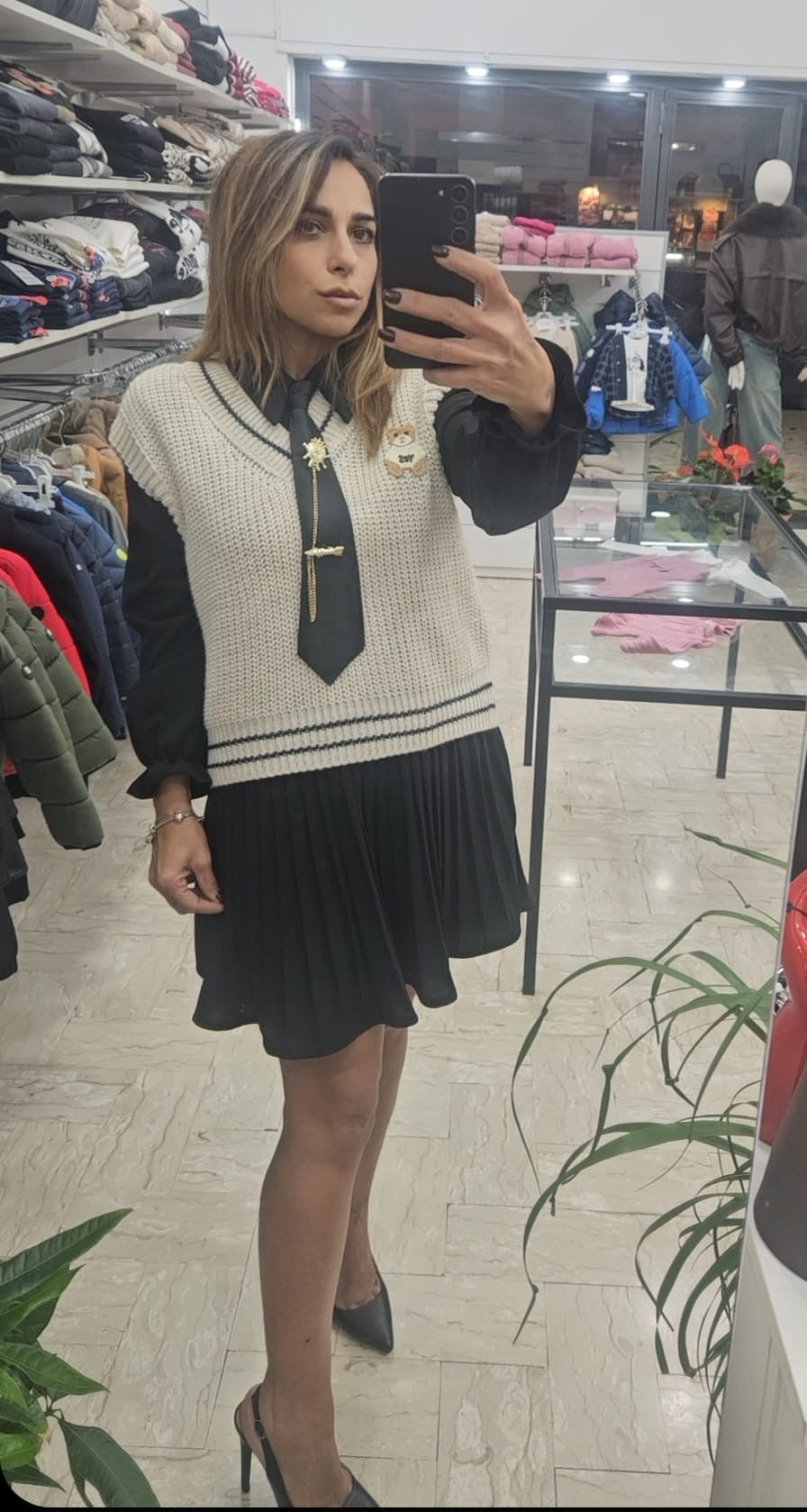 Vestitino con cravatta