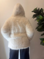 Ecopelliccia con cappuccio