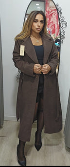 Cappotto con cintura in vita