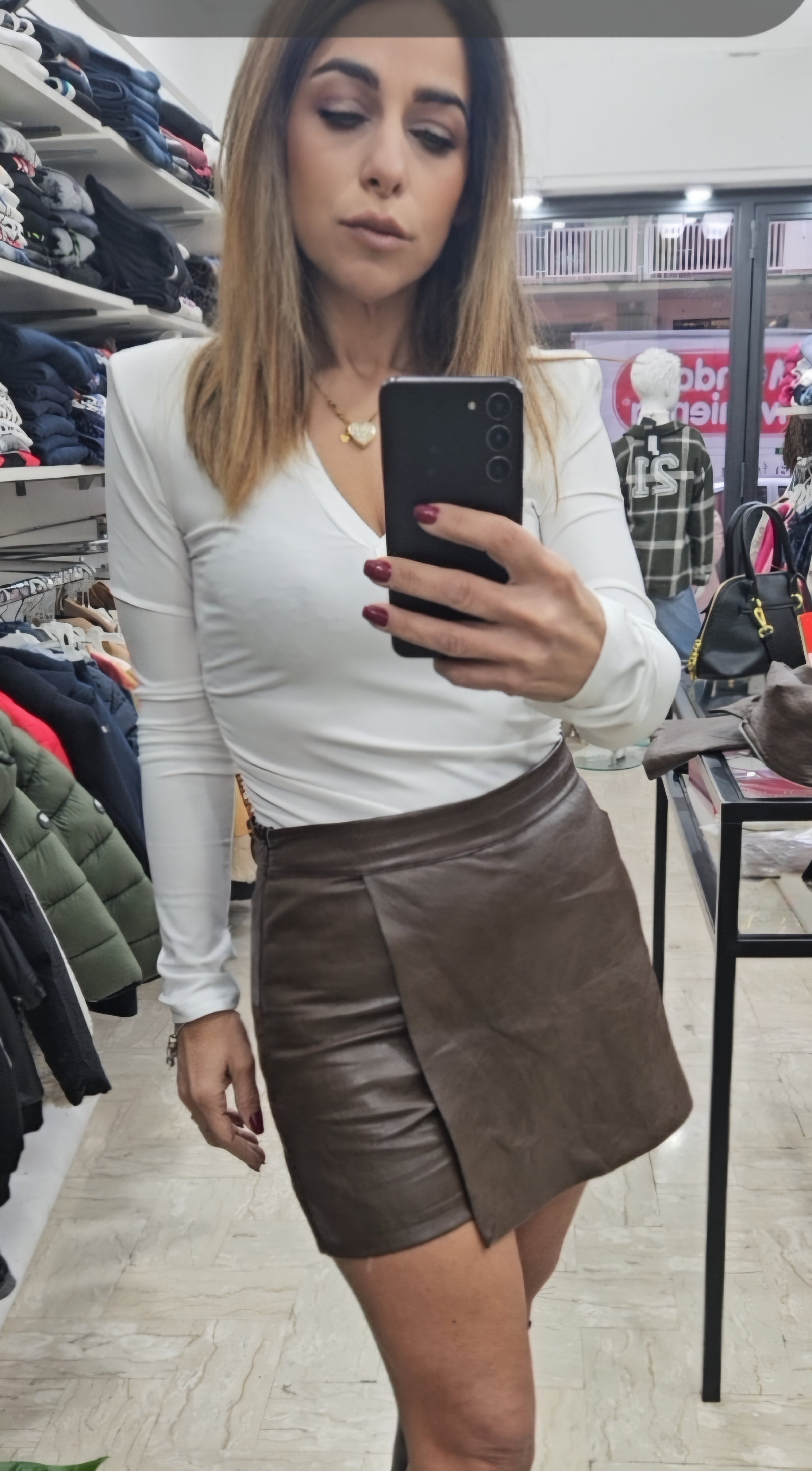 Gonna pantaloncino  in ecopelle
