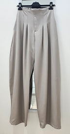 Pantalone modello balloon